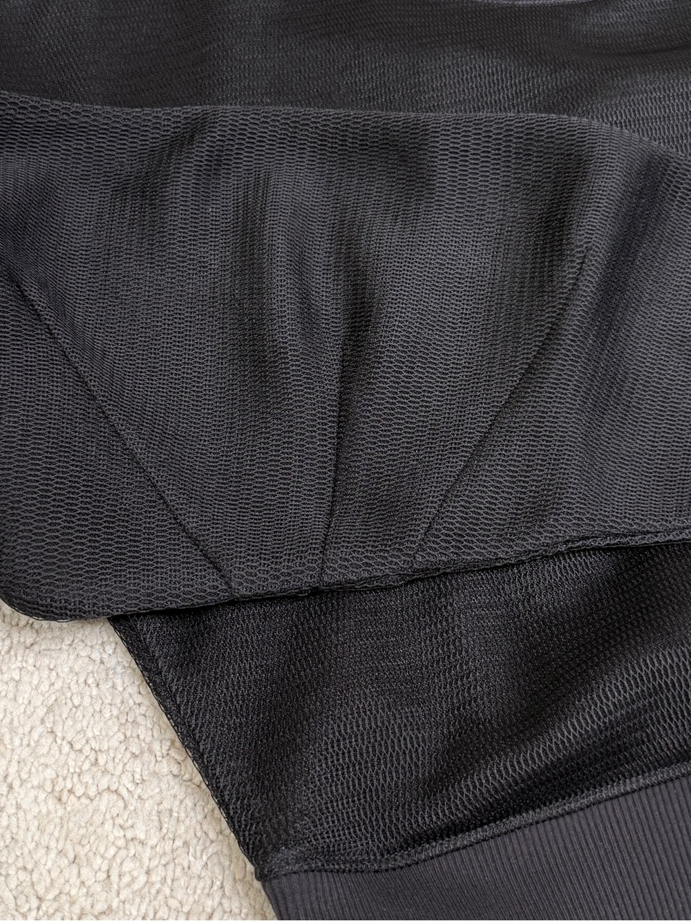 ALO Yoga Row Long Sleeve Black Mesh Athletic Crop Pullover Sheer Top - Picture 7 of 17